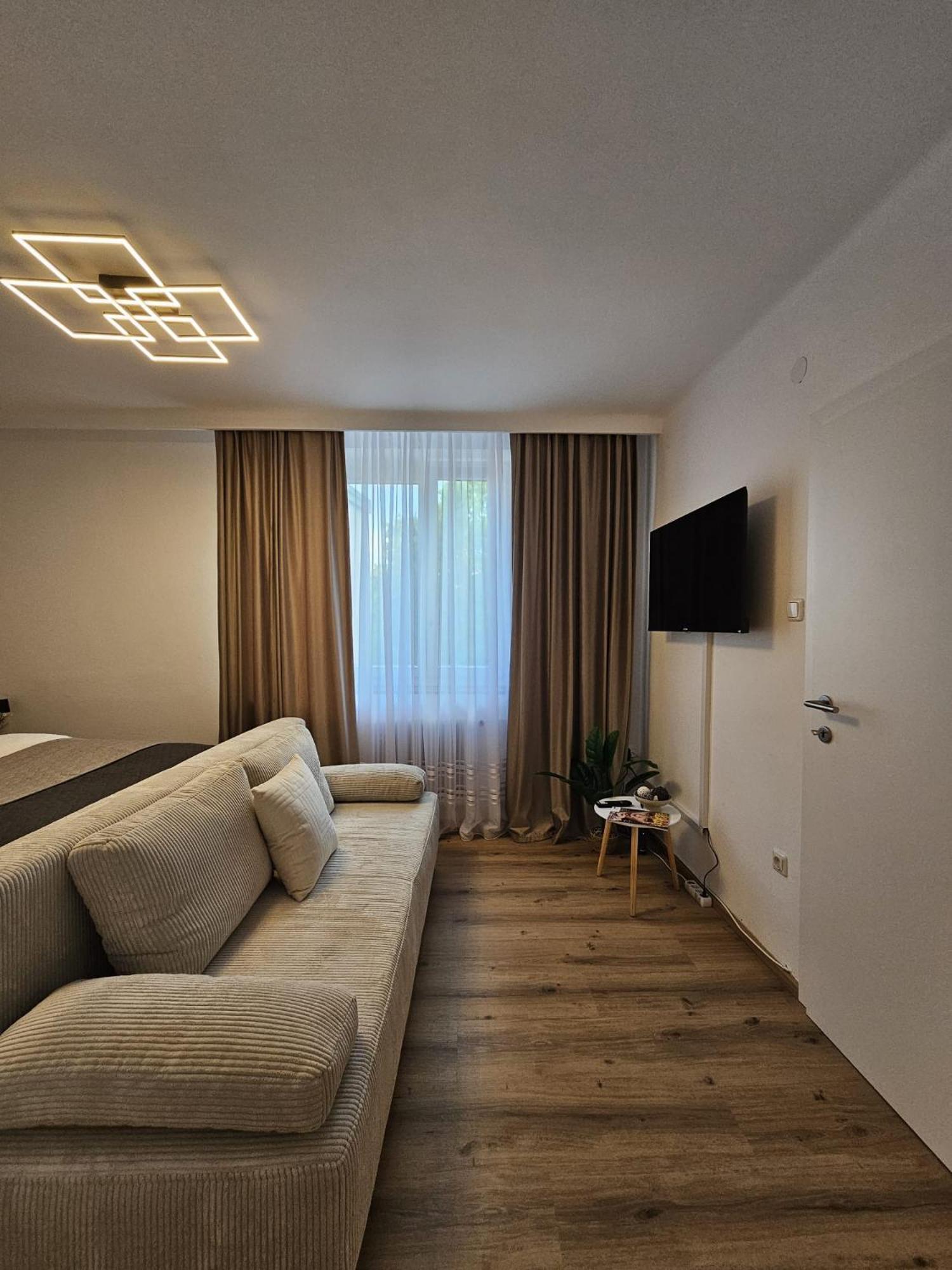 Stadtoase Wels II Экстерьер фото